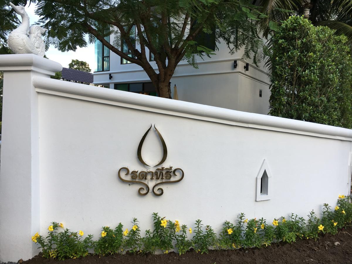 Radateeree Resort Chiang Mai Buitenkant foto
